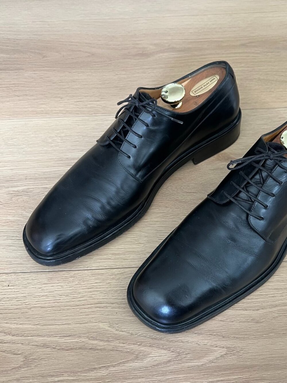 Salvatore Ferragamo Men's Black Oxfords